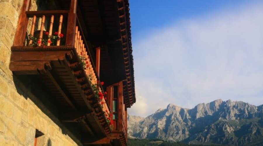 Pueblos-Asturianos
